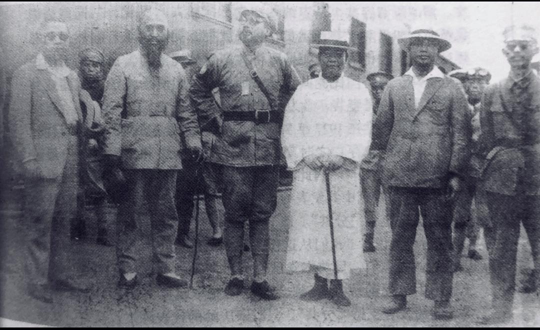 马文彦：随于右任赴苏敦促冯玉祥回国进军西北解西安城围的经过1926年4月，