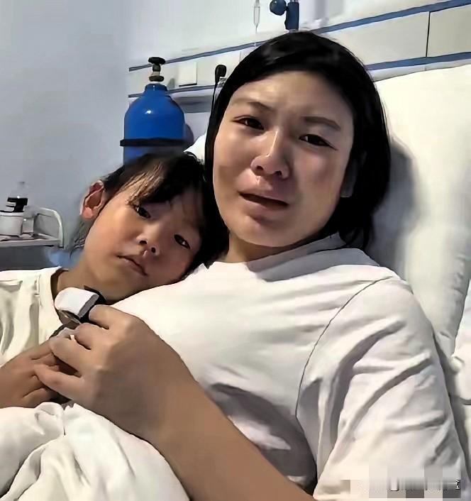 今天刷到一个求助，看得我心里怪难受的。一个患癌晚期的妈妈，绝望地在网上给女儿