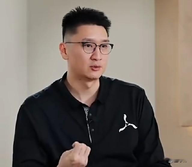 孙悦谈河村勇辉：“河村勇辉确实是快，而且也确实是很拼，因为他那样的身高，不快