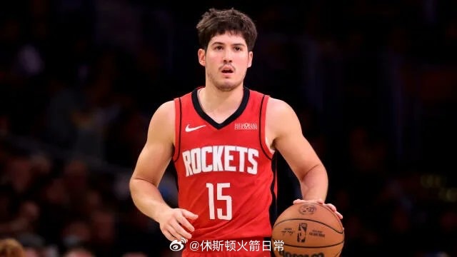 谢泼德过去10场比赛：🚀29.1分钟（赛季场均25.3分钟）🚀16.8分（