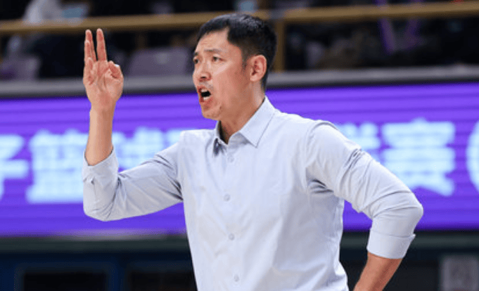 张庆鹏: 队员们对这场比赛不够重视, 对林庭谦的限制不理想