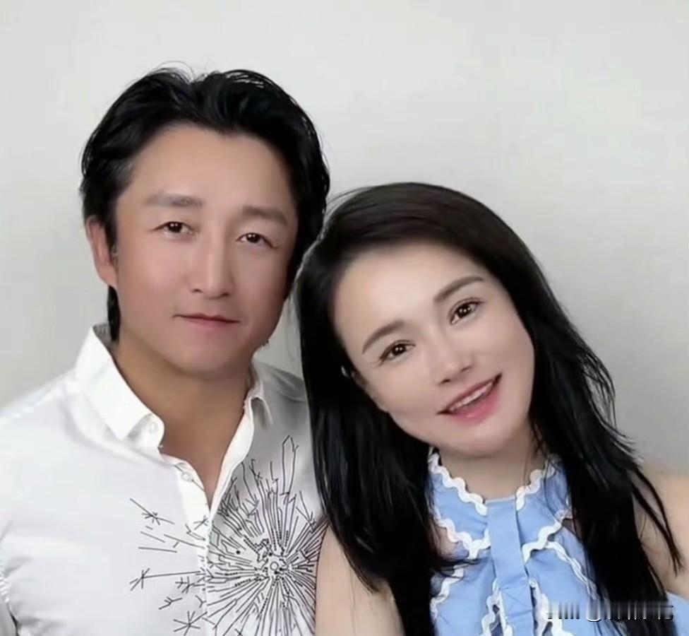 人不能既要，又要……邹市明嫌冉莹颖“妈味太重”，却没想过她到底是怎么变成这样的