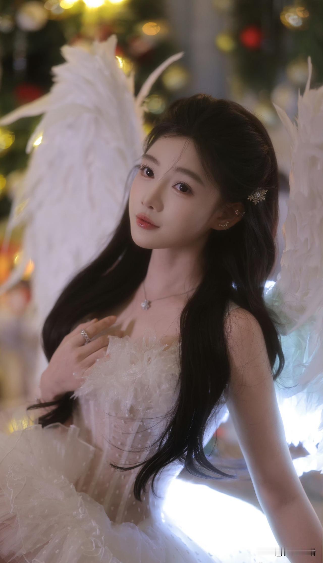 梦幻圣诞夜，天使降临人间。