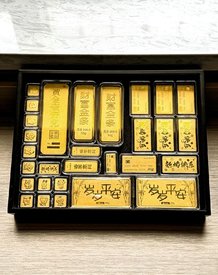 今天的金价，看得我血压都上升了，昨天金价904一克，现在已经又跌到了896一