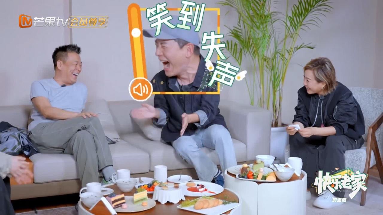 孙浩跟李静，戴军谈到签约芒果台这个节目，后悔“死”了。孙浩与李静，戴军