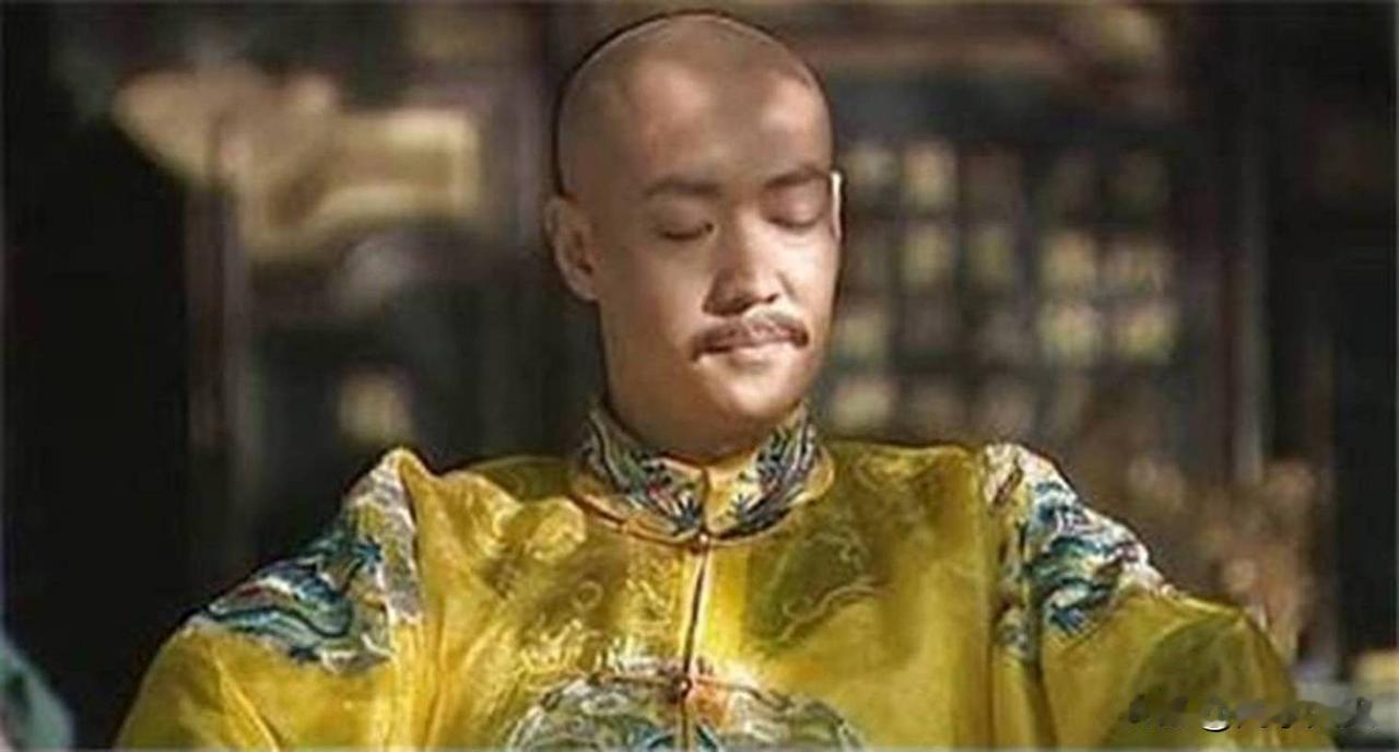 说嘉庆在避暑山庄待着，忽然就不行了，当天晚上就没了。你说平时没啥大毛病，说没就没