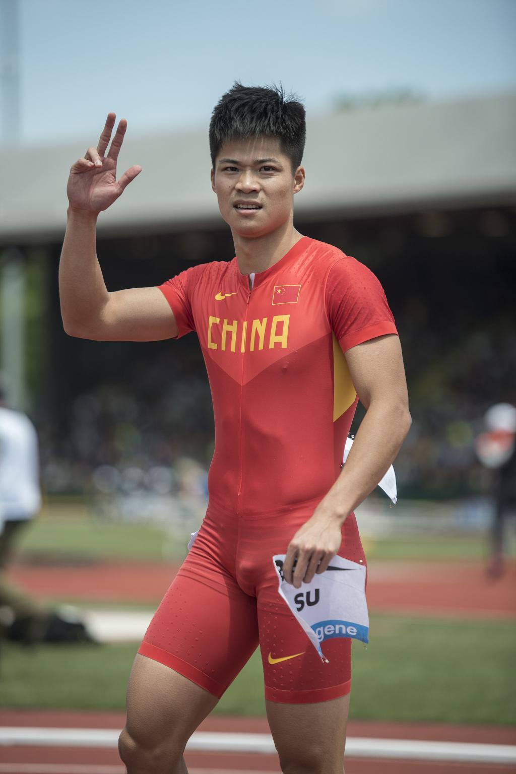 一个时代结束了！苏炳添正式宣布退役，其实，他2014年就想退役，结果坚持到201