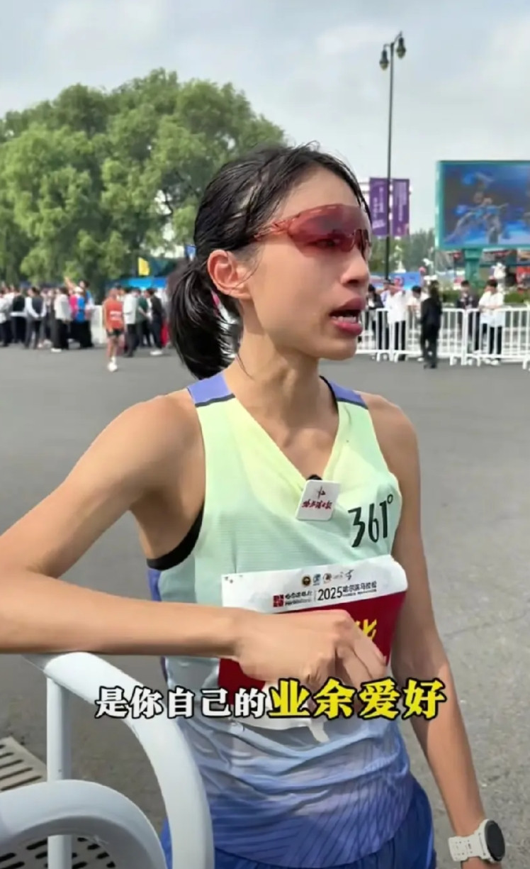 这不是把领导架在火上烤吗？我是医院护士平时要值班，我们领导说是你自己业余爱好