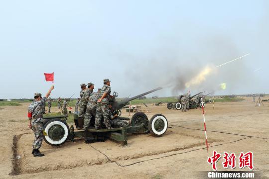 陆军天津预备役炮兵完成实弹射击演练