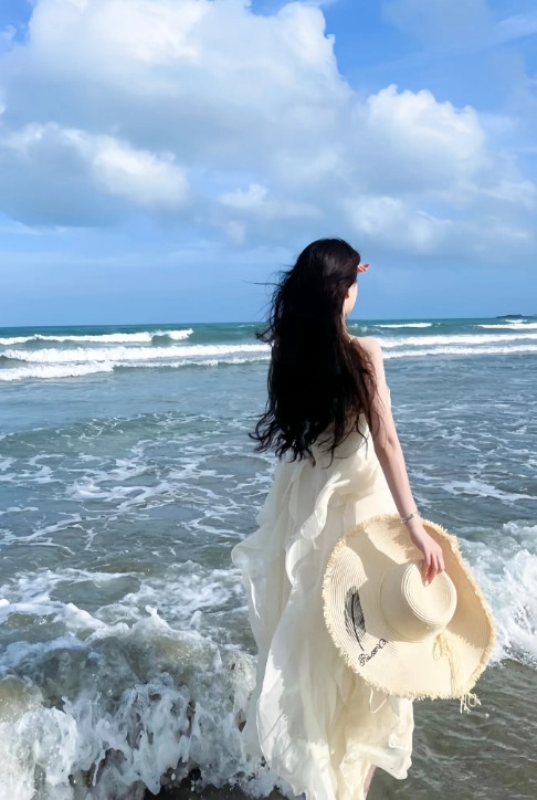 别再瞎猜！女生这些“默认”，其实是爱的暗示喜欢一个人时，眼睛会主动暴露秘密