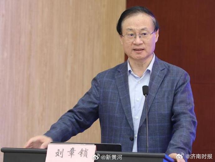 【#宇宙最大医院连续三任院长落马#，此前药学部主任受贿超2500万获刑11年引