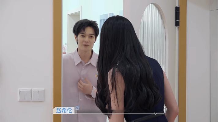 谁懂啊！看《心动的信号9》最新一期简直要给我磕晕过去，赵希伦拿着积木花去找沙玥