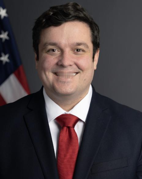 北京时间11月21日，美国首次对中日关系进行表态，美国国务院副发言人汤米・皮戈特