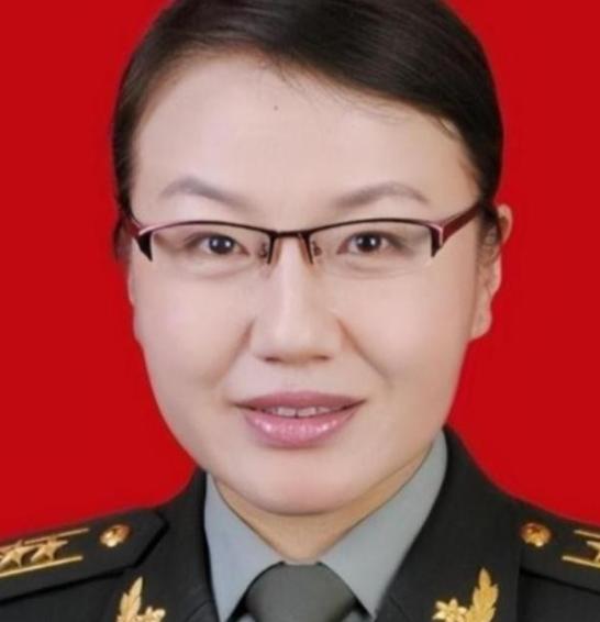 从被怀疑藏有“内鬼“到真相震动全球：一位中国女军事专家，凭公开资料准确推演美军航