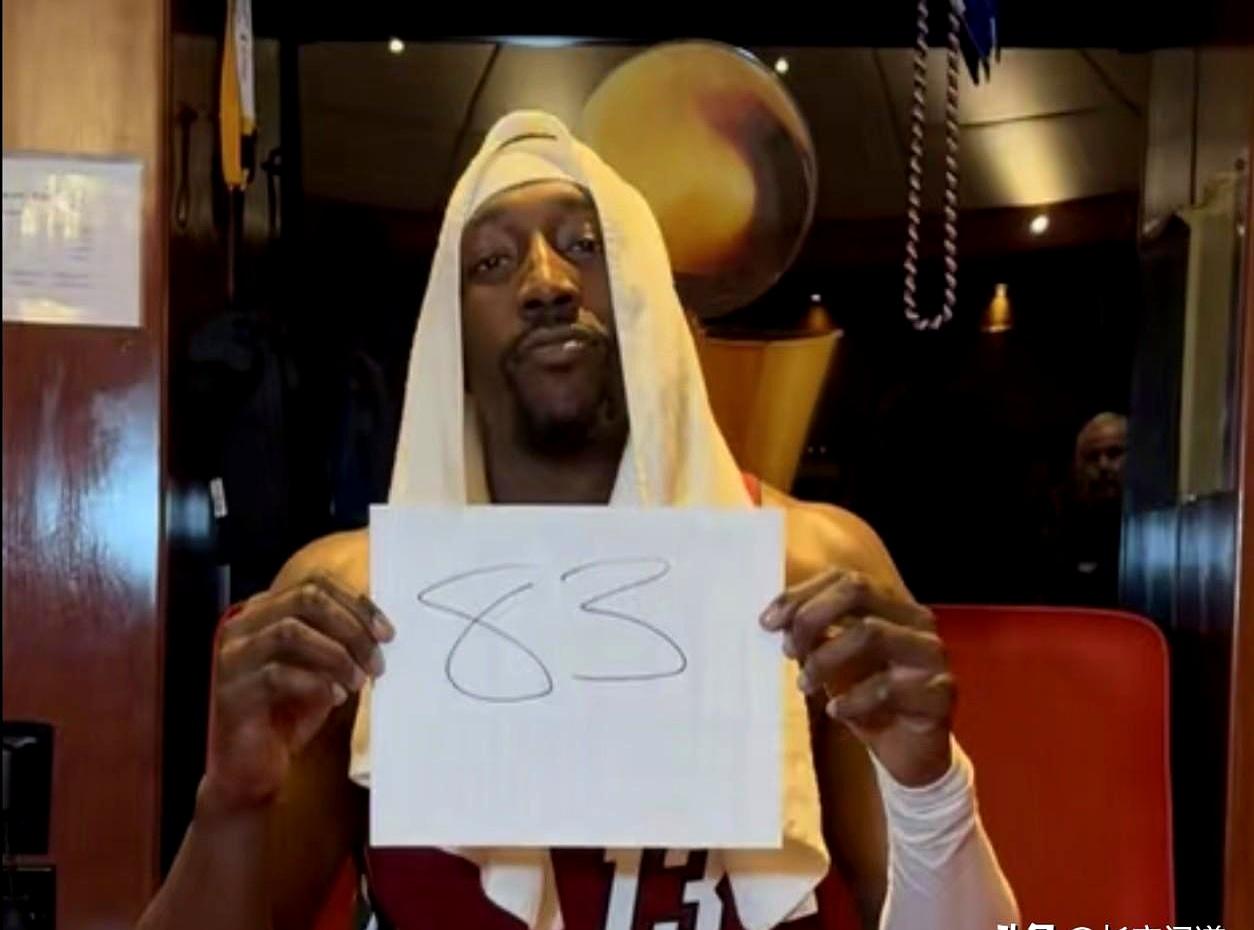 阿德巴约拿83分压过科比81分，评论区吵到热榜第一我都没敢插嘴。昨儿翻了官方