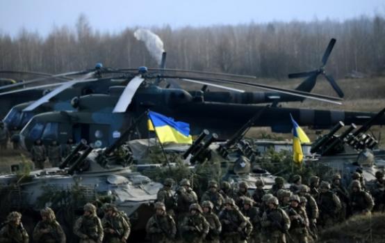 美国不再掩饰了，它的算盘彻底暴露！俄乌战争背后真正目标竟是中国，它不允许中国靠自