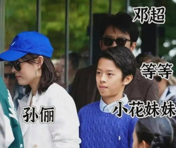 主持人直勾勾问郭晶晶：霍家每个月给你多少生活费？谁能想到，她轻飘飘一句话，直接让