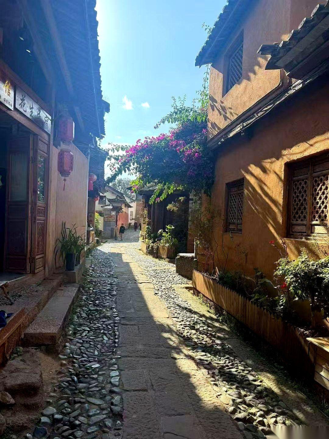 我一直怀疑我老婆洗澡，是不是想把自己烫秃噜皮。53度的水啊！朋友们！那个水温，