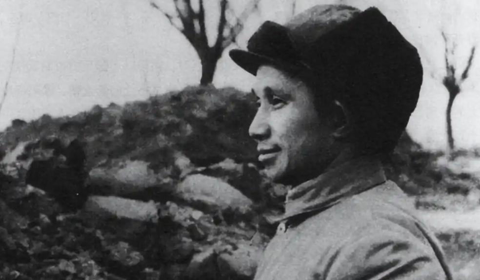 粟裕要守住黄桥，一个支队长突然问道："我算过了，我们的弹药根本守不住黄桥！"粟裕