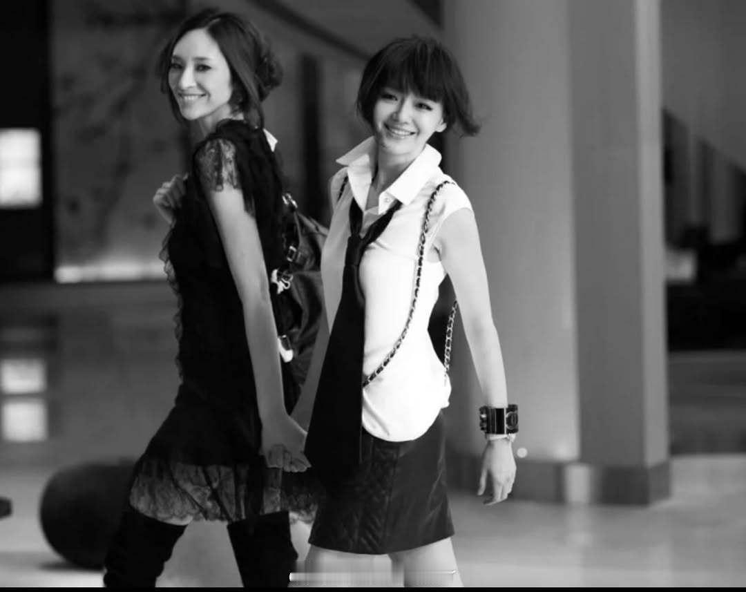 吴佩慈发文怀念大S4日晚，吴佩慈在社交平台发文怀念大S，她透露在大S的第一段婚