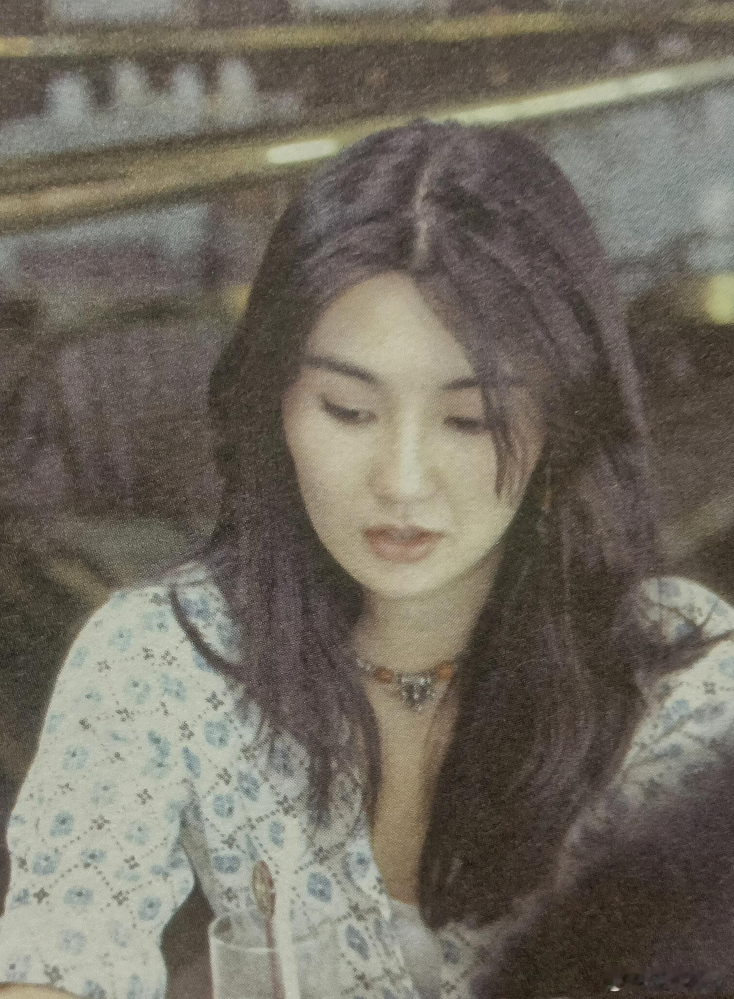 张曼玉年轻的时候还说：我知道自己长的不漂亮