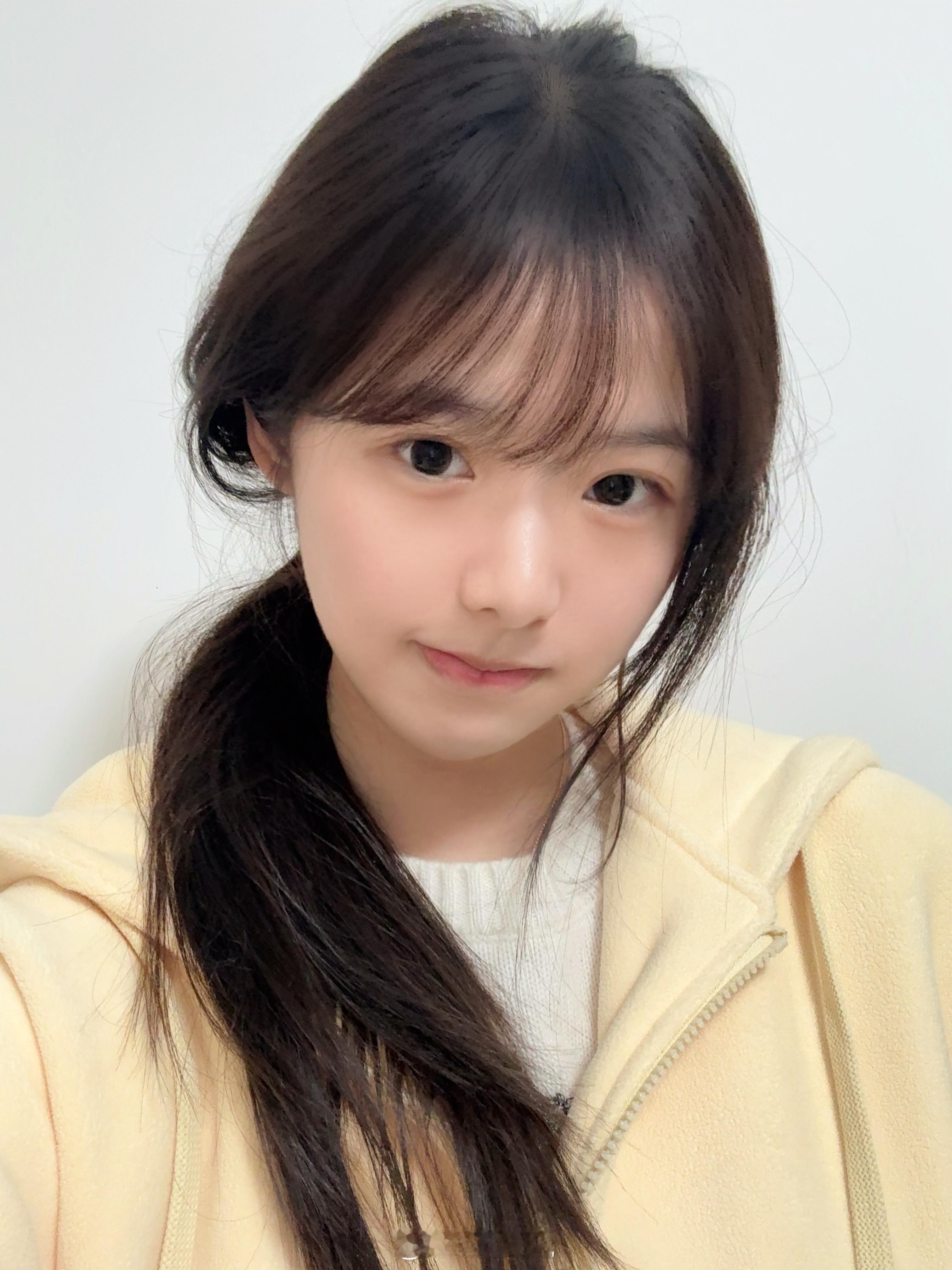 我今天就这样去看电影卖爆米花的人以为我是去看熊出没的问我：小美女，要不要来个熊