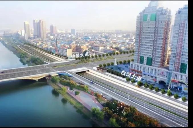 咱南阳人等了好久的中心城区白河大道——卧龙大桥到仲景大桥这一段，终于在5月30