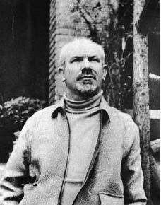 一直以为白求恩就是个好人，课本里那种，脸谱化的好人，直到今天，才知道，这根本不是