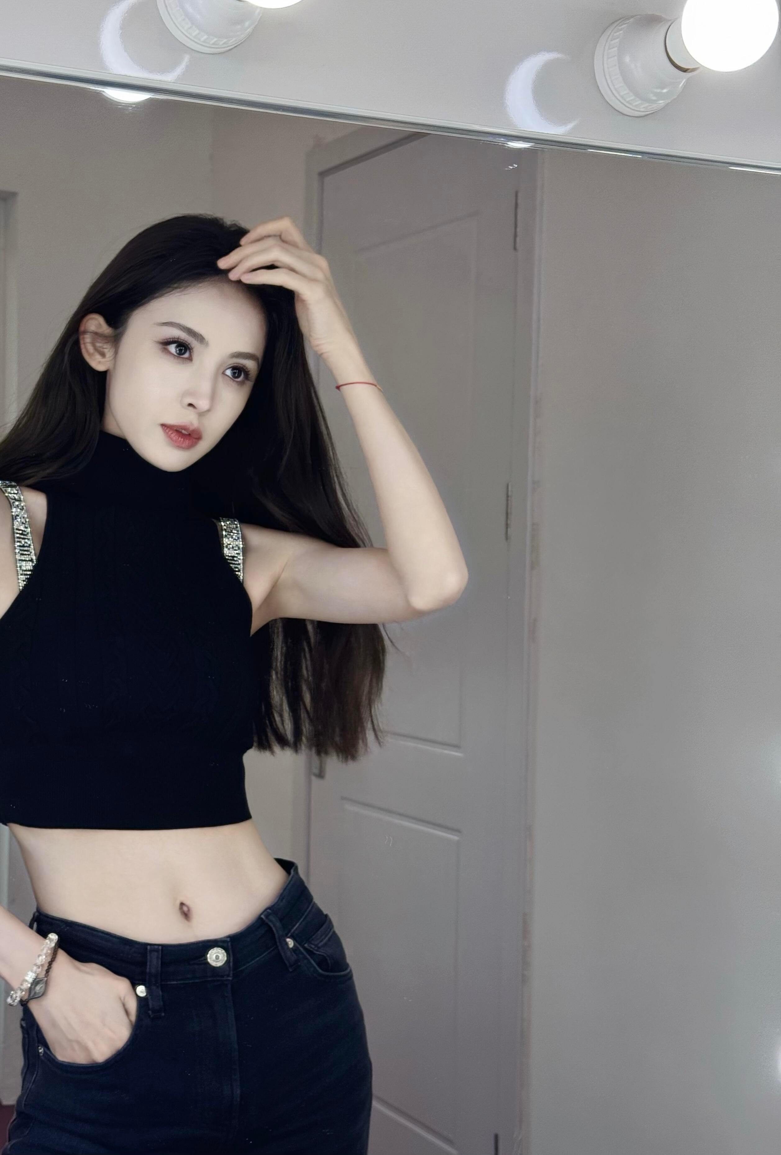 娜扎让乱世佳人有了脸娜扎在复制粘贴的时代，你是手写的诗[玫瑰]​​​