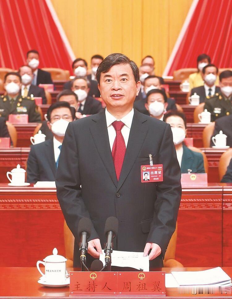 周祖翼到河南第九天，就碰上了国庆大考。9月23日刚宣布履新，10月1日他已经在郑
