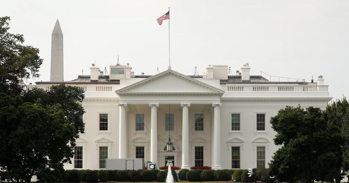 美国已暂停对部分俄罗斯银行的制裁美国总统特朗普政府暂停了对多家大型俄罗斯银行