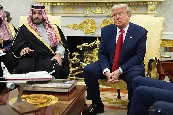 特朗普松口了！沙特砸万亿抢F-35，以色列急眼了沙特王储访美，特朗普官宣将