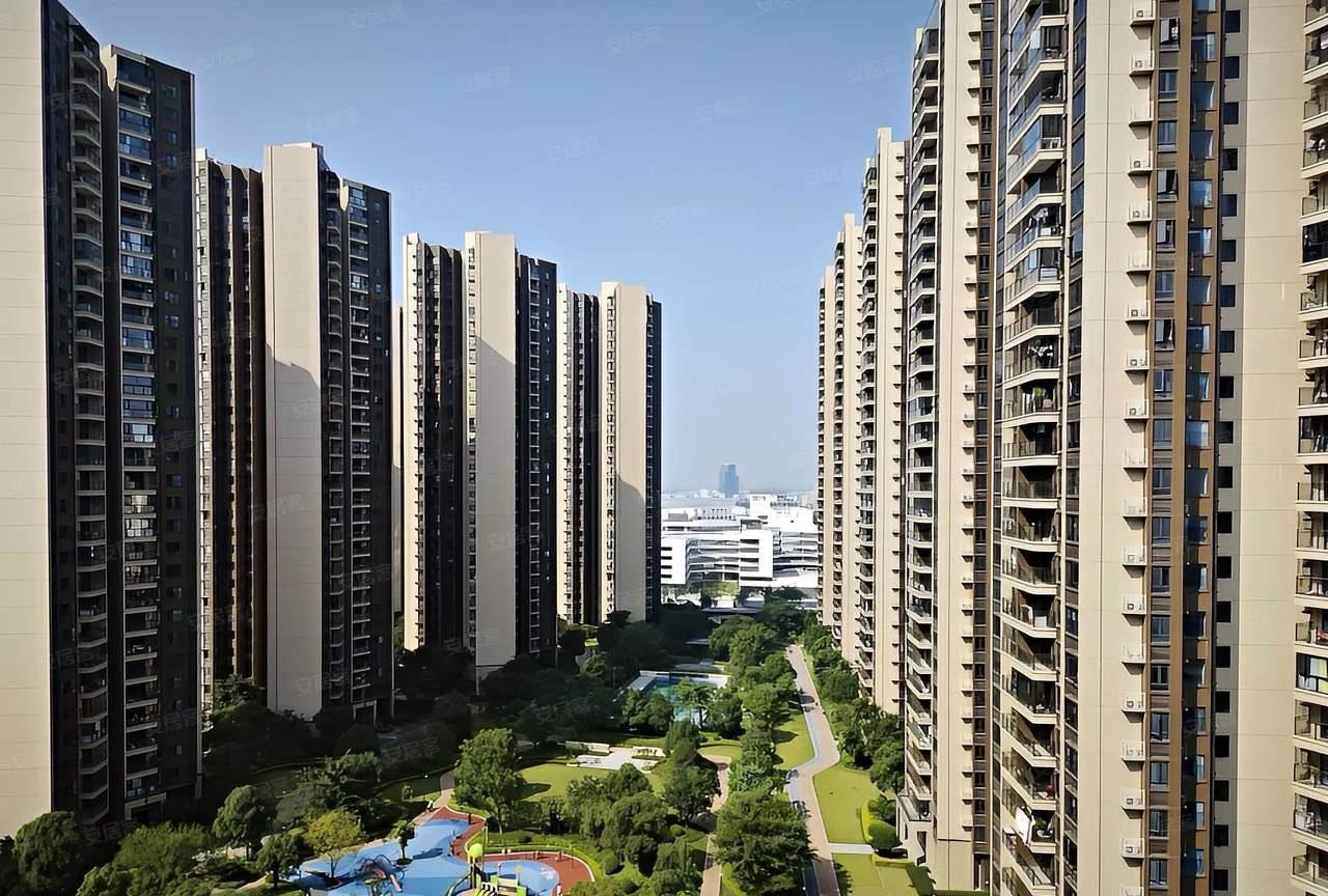 福建，一女子与中介约定，如将750万的房子卖出，将给对方2%佣金15万，岂料房子