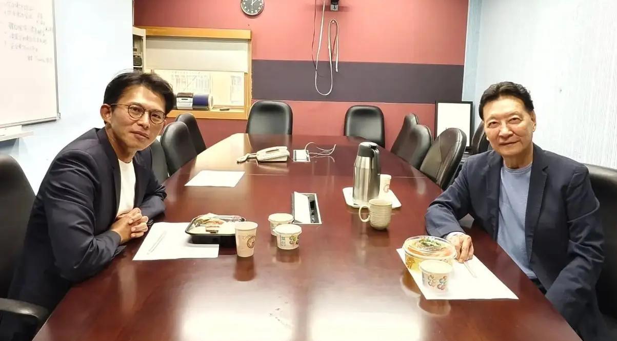 换柱风波再次上演？赵少康已经开始公开篡权了赵少康喜欢越俎代庖，结果把郝龙斌搞得