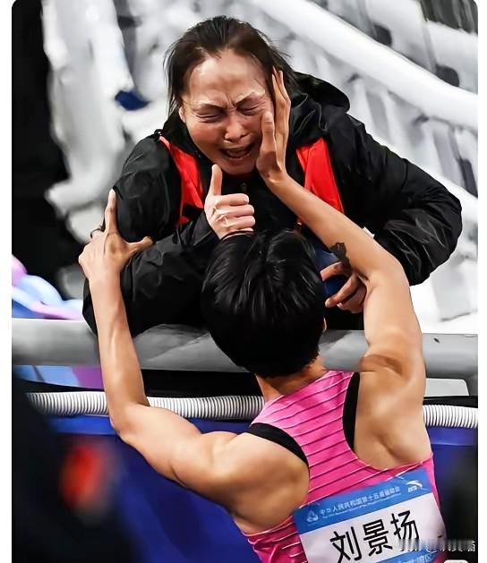 刘景扬，你怎么这样！这波逆袭，把所有人都感动到哭！前两届全运会连决