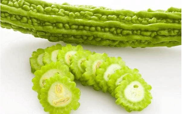 爱八方专家: 肝火旺有4个表现 常吃这些食物能降火