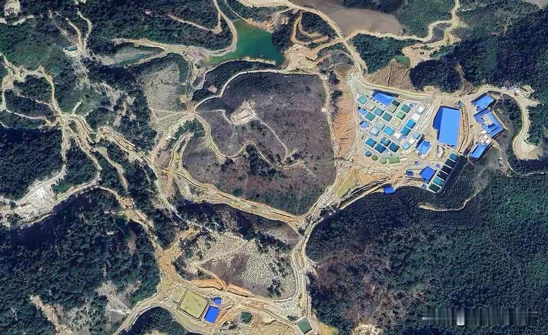 手握2000多万吨稀土资源，越南效仿中国，高票通过稀土管制法案，2025年12月