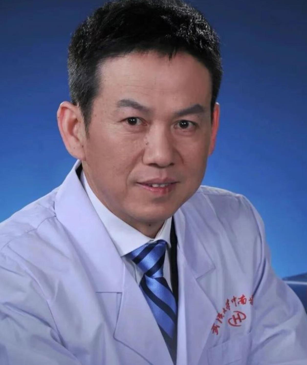 从雷神山“战疫英雄”到医疗腐败典型：王行环的双面人生警示录2020年2月，当