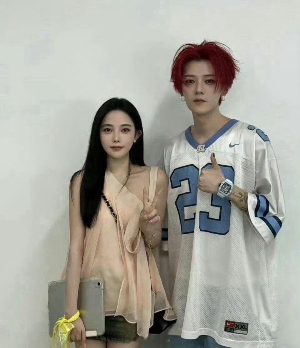 美女可以吹一辈子了