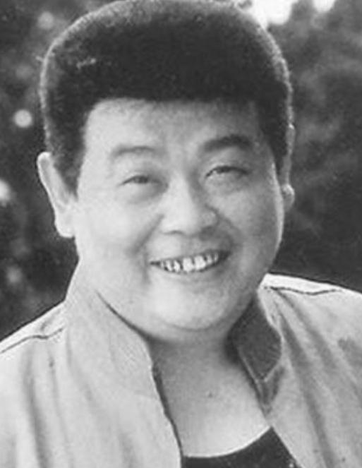 2005年，演员傅彪患上癌症，冯小刚给了200万，张国立给了40万，然而，葛优却