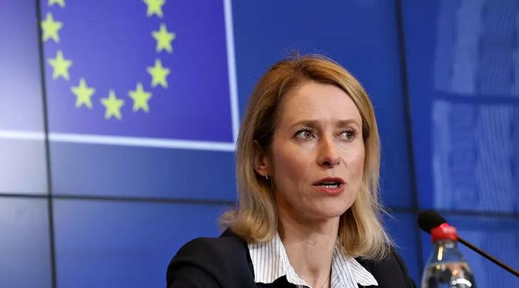 欧盟那帮人开会，有个女议员正唾沫横飞地渲染“中国威胁论”，调子都快起飞了。结果挪