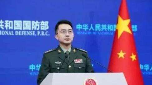 就在特朗普批准出售武器装备给台湾后，中国首次以“武力”威慑美国，中国公开表态：解