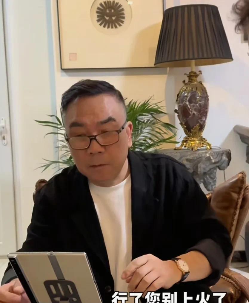 杨议老师摆知谢师宴，不管侯二爷来或者不来，我们都应该送上祝福。我看到在网上有不少