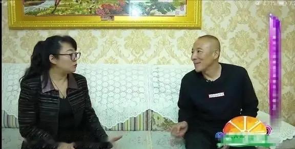 “我长得这么显年轻，让你养我和儿子怎么了？”相亲桌上，聂大姐把咖啡杯往桌上一