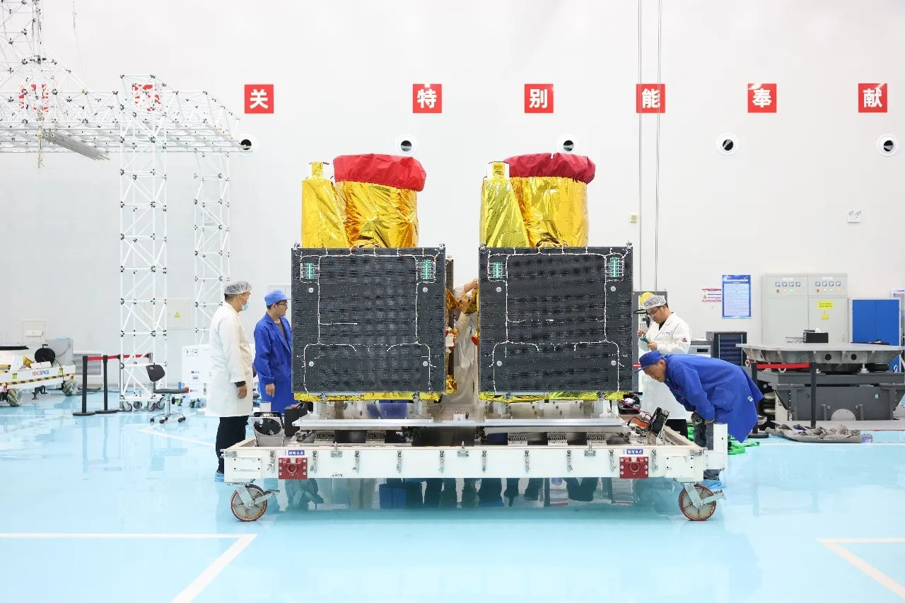 【泰景三号05A、05B双星出征】泰景三号05A星和泰景三号05B星充分展示了在