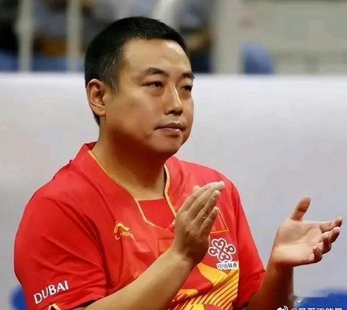 刘国梁直言，马龙年龄确实大了，该拿的冠军、该得的荣誉早就拿遍了，按理说早到了功成