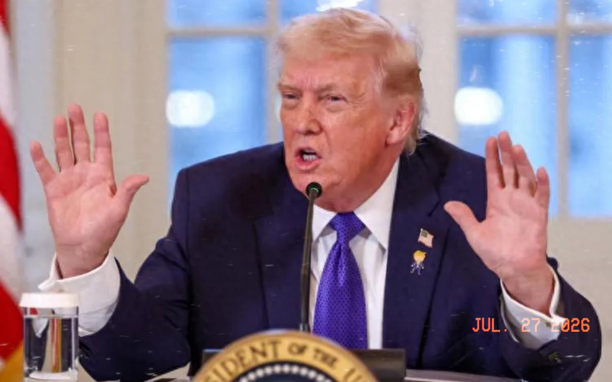 西方的石油交易员都在瑟瑟发抖，不抢油了，中国不抢油了，反而更可怕。现在全球都在等
