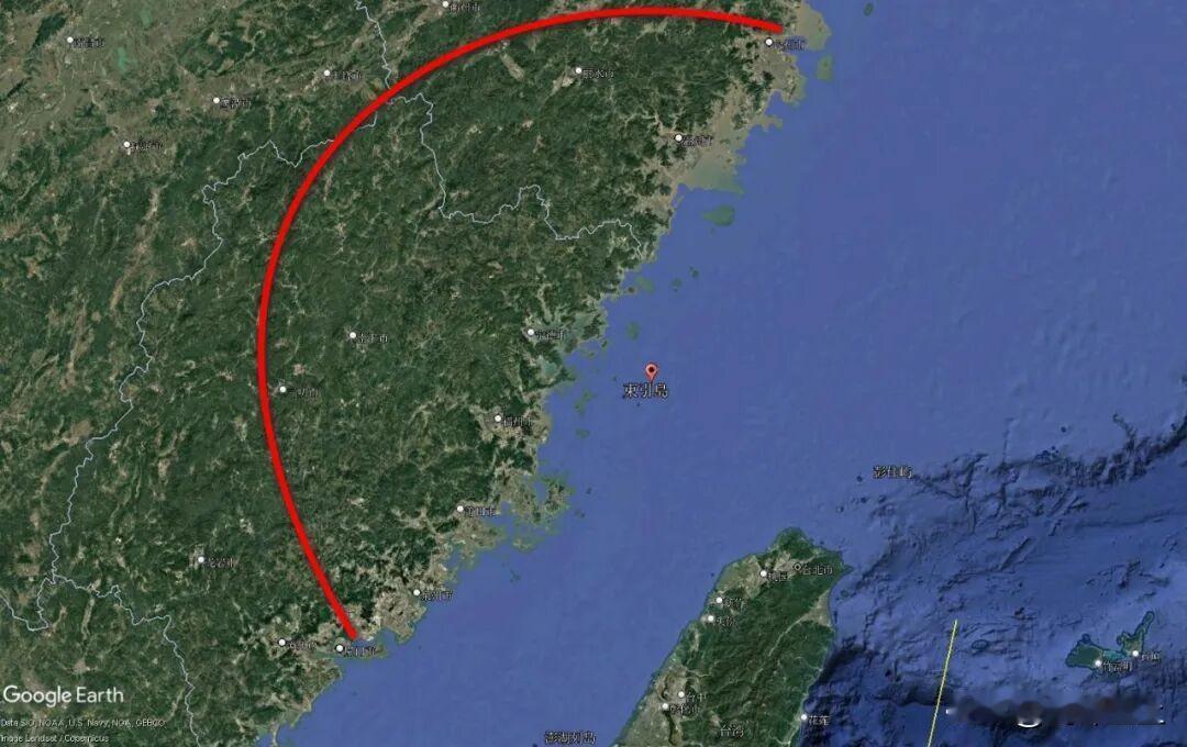 弯弯开始作死了在海马斯大量到货之后，弯弯打算把海马斯部署到大陆沿海的东引岛和澎