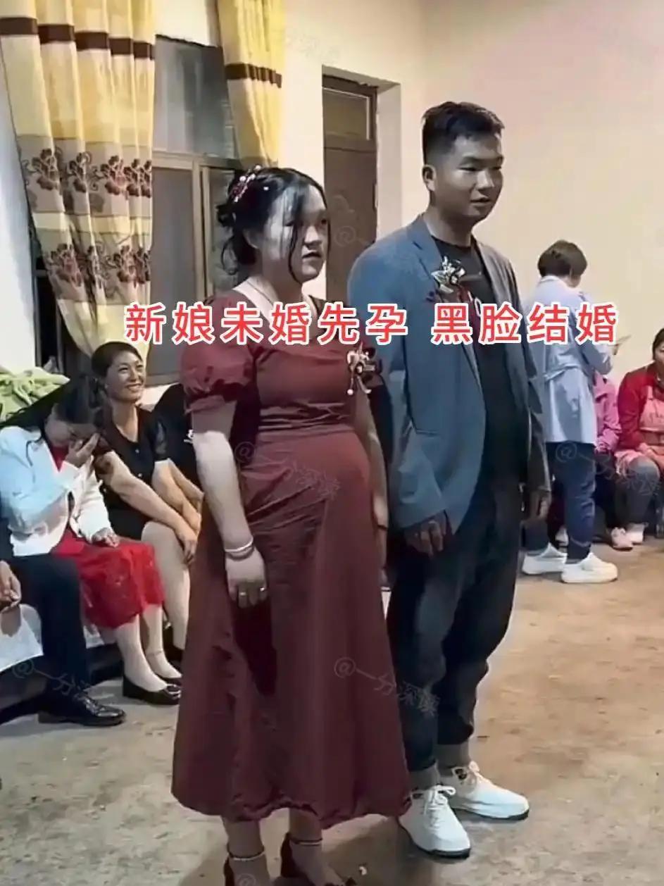 脸都不要了！河南，一家酒店的婚礼视频传出来，新娘肚子明显已经六个月。肚子里孩