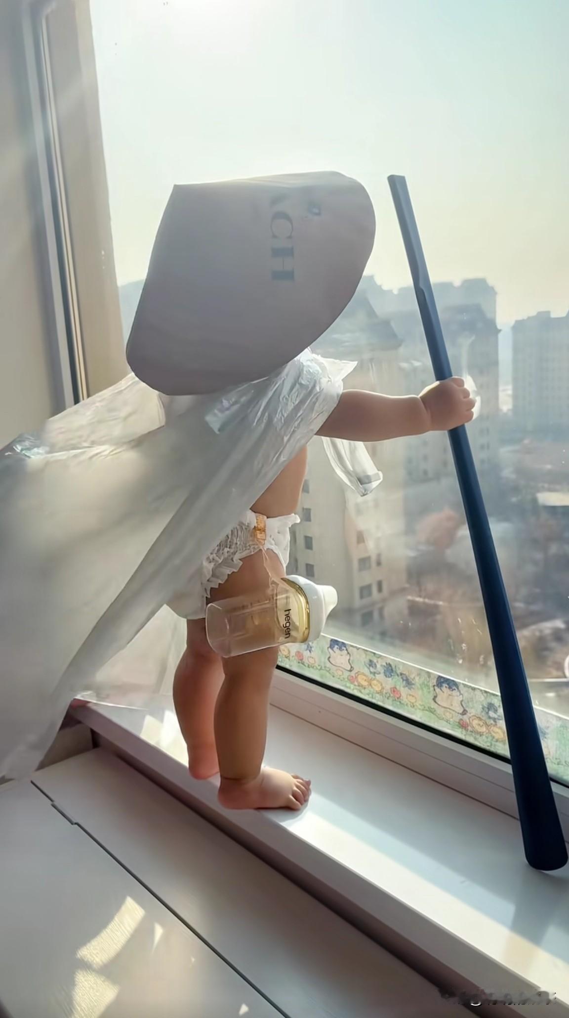 寒江孤影，相逢何必曾相识……哈哈！